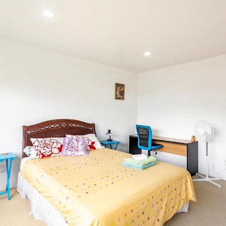 Private Guest Suite Near The Airport 1-4 Guests オークランド エクステリア 写真